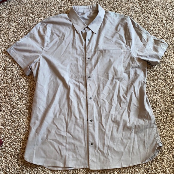 lululemon athletica Other - Gray Lululemon Men’s Snap button down shirt